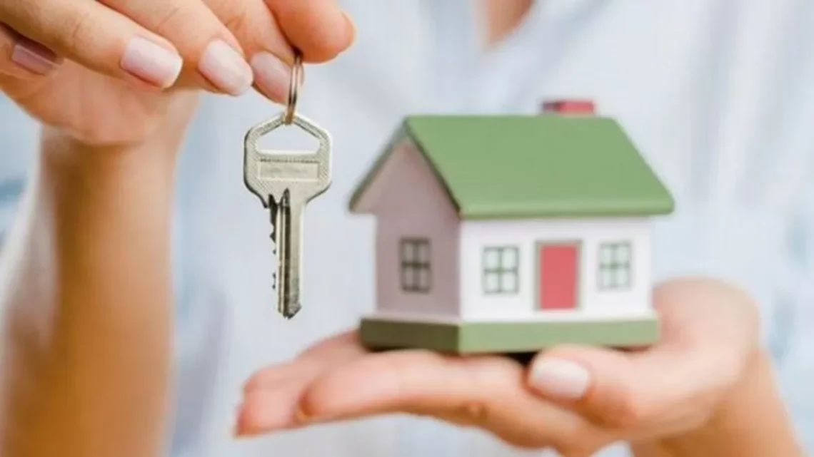 New Loans Decline, Housing Credit Continues to Rise